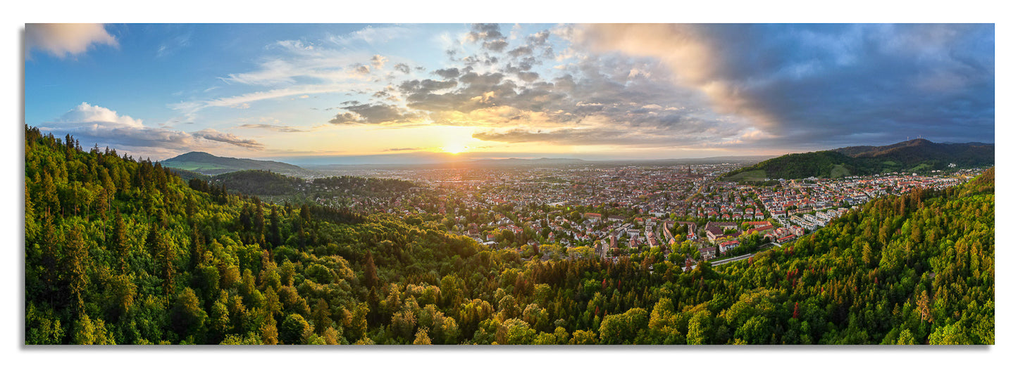 Freiburg Panorama (3:1) - Bild #8
